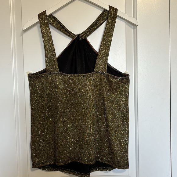 Gold halter top from Suzy Shier. Size M - Picture 4 of 7